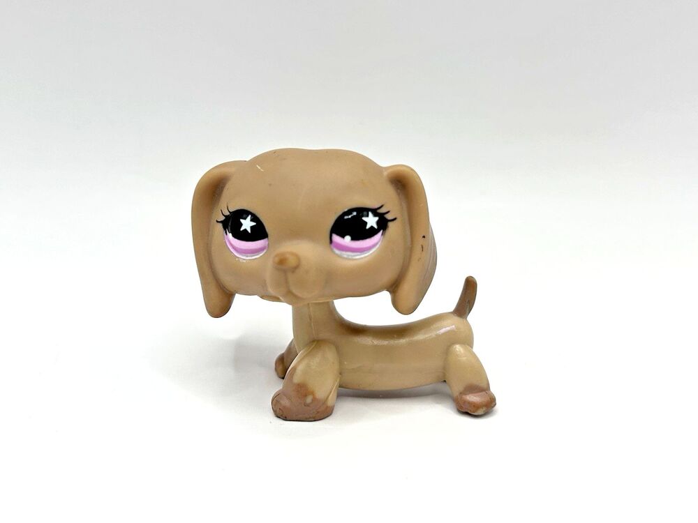 Hasbro Littlest Pet Shop Brown Dachshund Dog Figure Pink Eyes LPS #932 Authentic